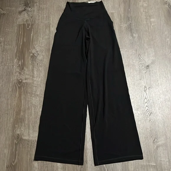 OFFLINE By Aerie Real Me XTRA High Waisted Trouser Size XS - Picture 2 of 5